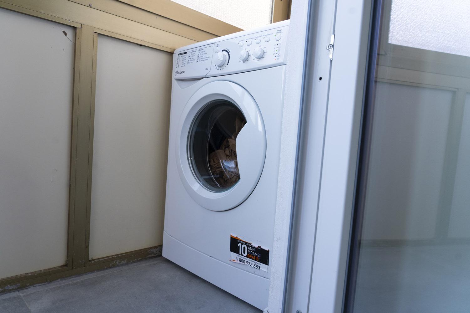 Leoscar Apartment In Catania Center Self Check-In ภายนอก รูปภาพ