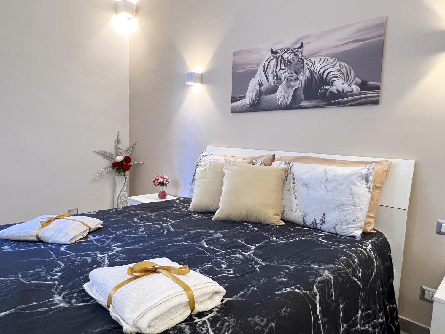 Leoscar Apartment In Catania Center Self Check-In ภายนอก รูปภาพ