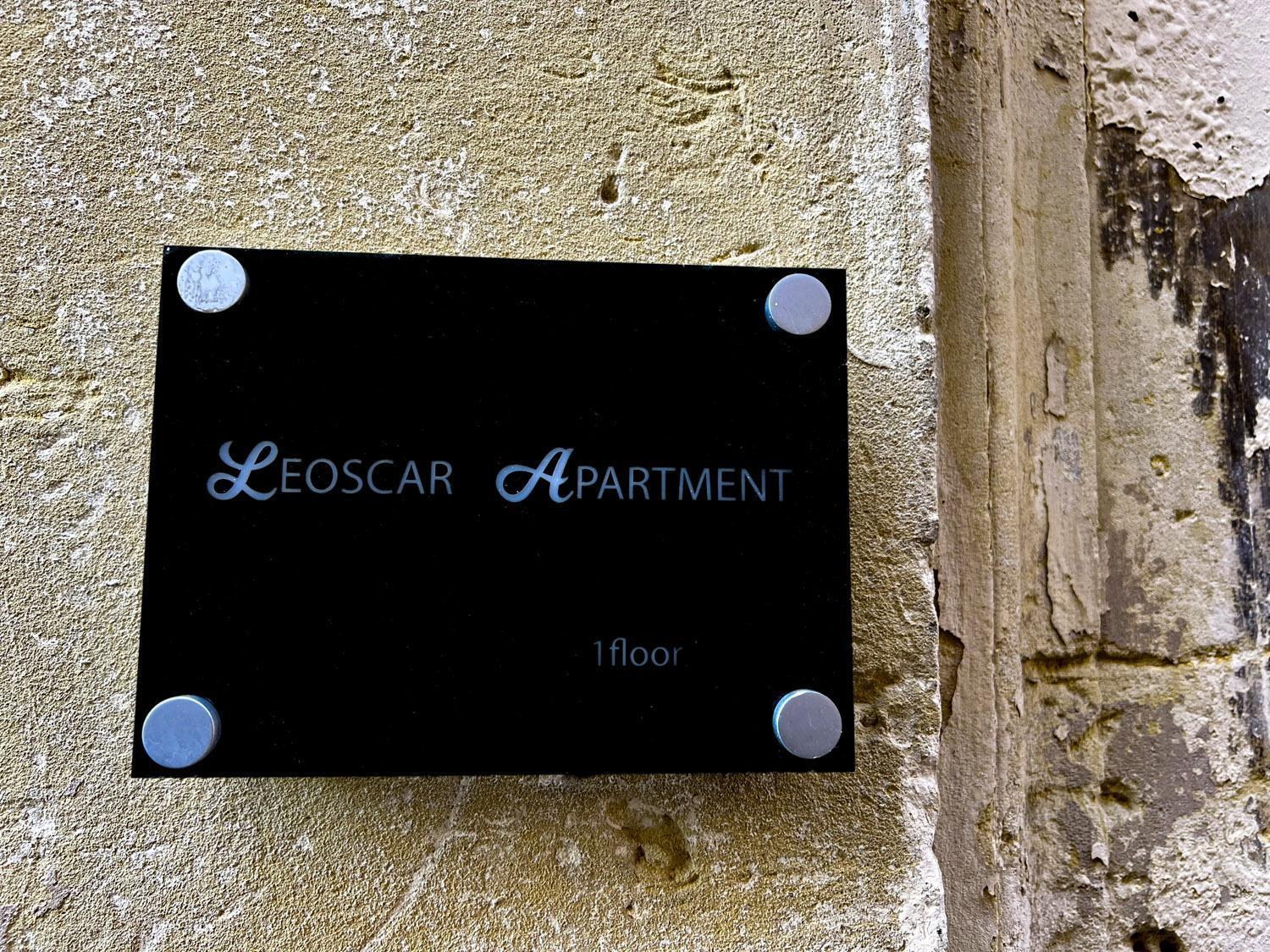 Leoscar Apartment In Catania Center Self Check-In ภายนอก รูปภาพ